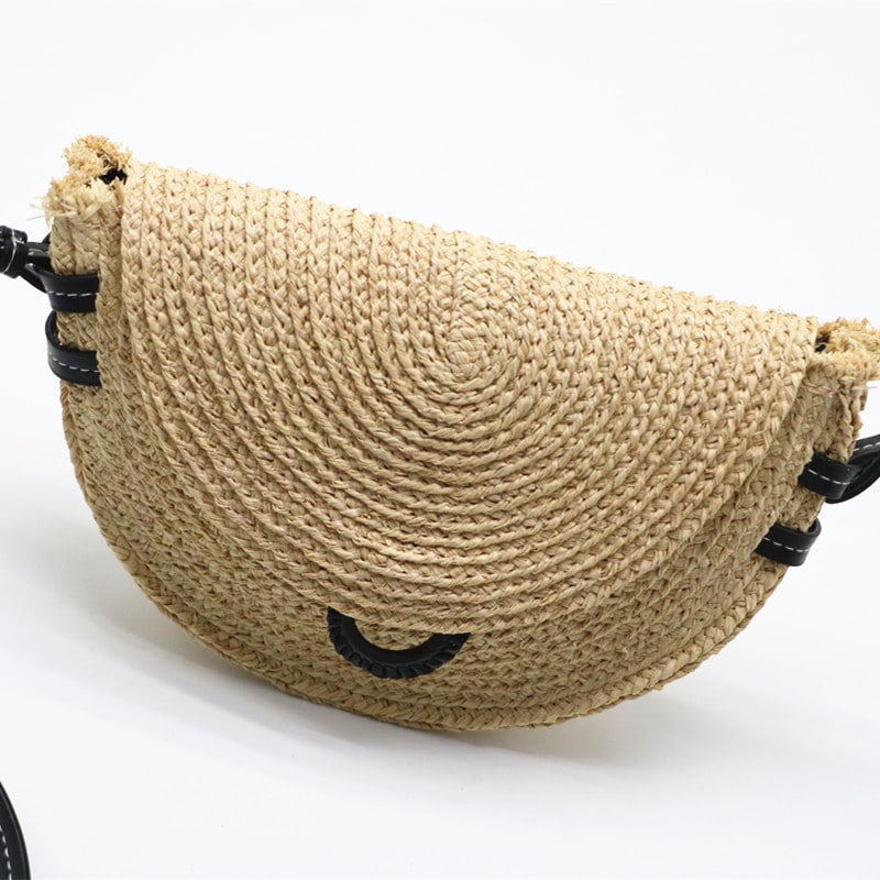 Woven raffia bag